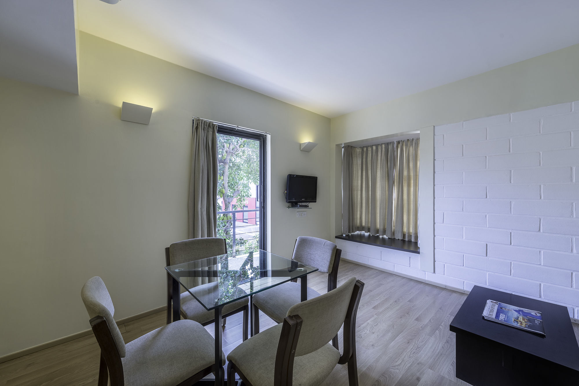 Treebo Trend Spektrum Suites Mysore Exterior photo